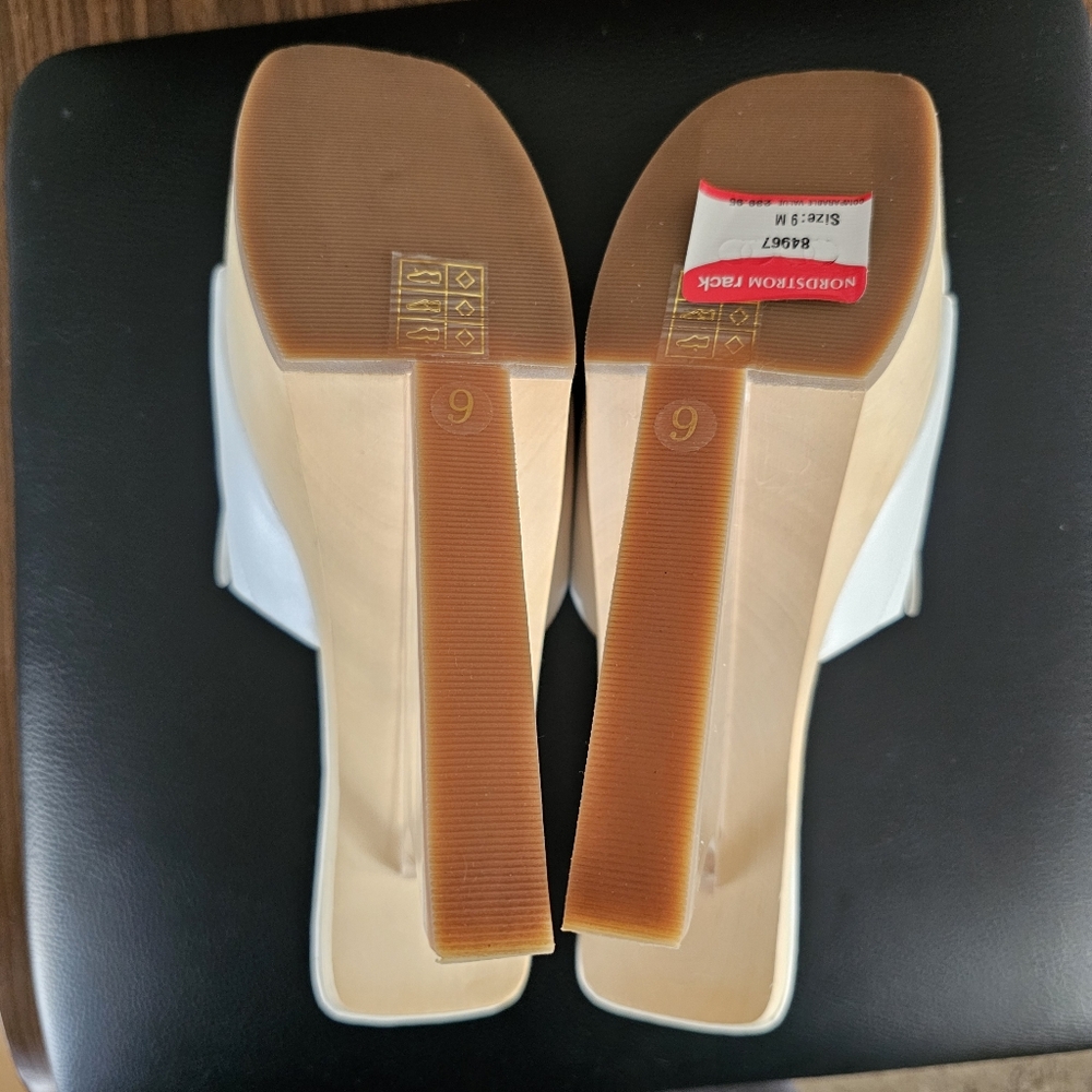Jeffrey Campbell Pellucid White Faux Leather Lucite Sculptural Heel Sandals - Picture 4 of 13